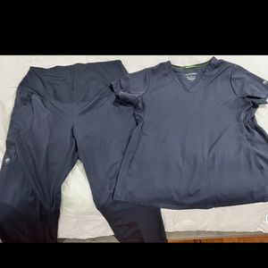 Healing hands Maternity Scrub set Grey